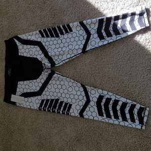 Grrrl Squat Proof Leggings